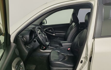 Toyota RAV4, 2011 год, 1 379 000 рублей, 15 фотография