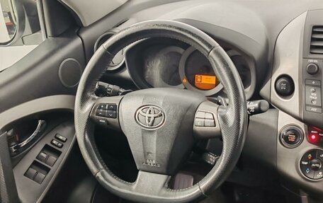 Toyota RAV4, 2011 год, 1 379 000 рублей, 16 фотография