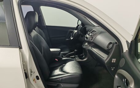 Toyota RAV4, 2011 год, 1 379 000 рублей, 20 фотография