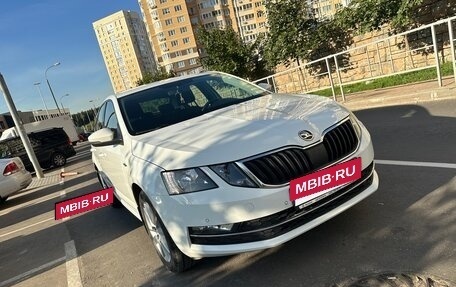 Skoda Octavia, 2019 год, 1 950 000 рублей, 3 фотография