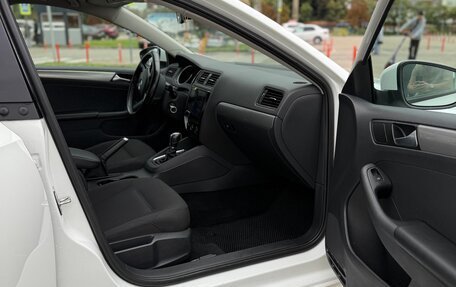 Volkswagen Jetta VI, 2016 год, 1 280 000 рублей, 7 фотография