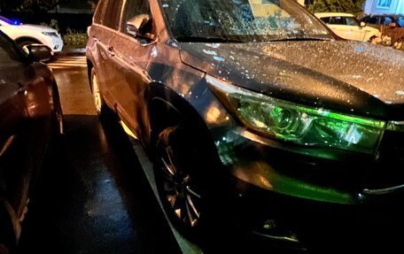 Toyota Highlander III, 2015 год, 2 800 000 рублей, 9 фотография
