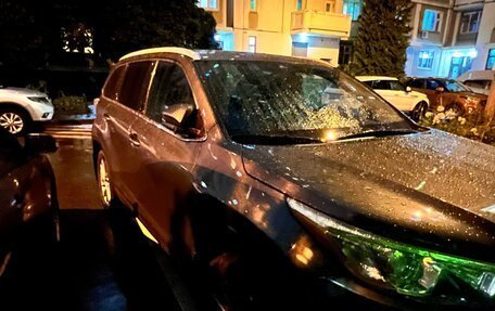 Toyota Highlander III, 2015 год, 2 800 000 рублей, 10 фотография