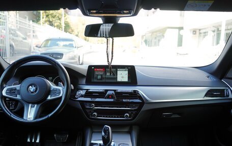 BMW 5 серия, 2018 год, 4 520 000 рублей, 25 фотография