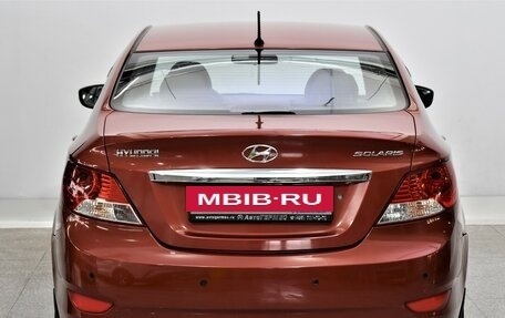 Hyundai Solaris II рестайлинг, 2011 год, 750 000 рублей, 3 фотография
