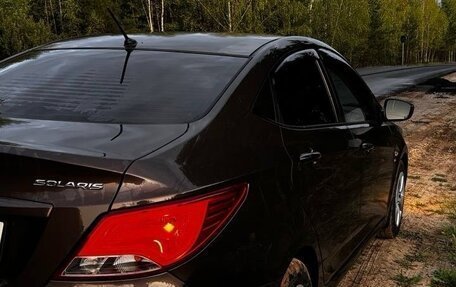 Hyundai Solaris II рестайлинг, 2015 год, 925 000 рублей, 3 фотография