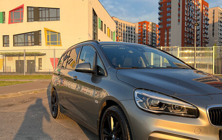 BMW 2 серия Grand Tourer F46 рестайлинг, 2015 год, 1 400 000 рублей, 1 фотография