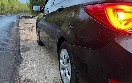 Hyundai Solaris II рестайлинг, 2015 год, 925 000 рублей, 12 фотография
