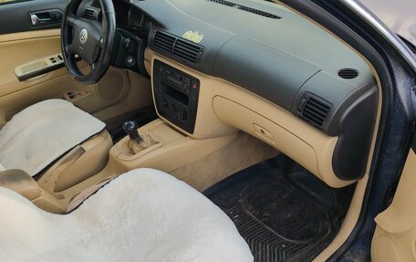 Volkswagen Passat B5+ рестайлинг, 2001 год, 340 000 рублей, 11 фотография