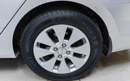 Hyundai Solaris II рестайлинг, 2012 год, 799 000 рублей, 23 фотография