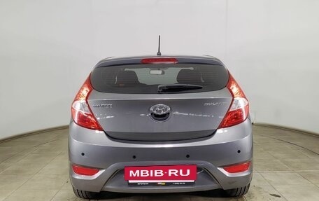Hyundai Solaris II рестайлинг, 2012 год, 699 000 рублей, 6 фотография