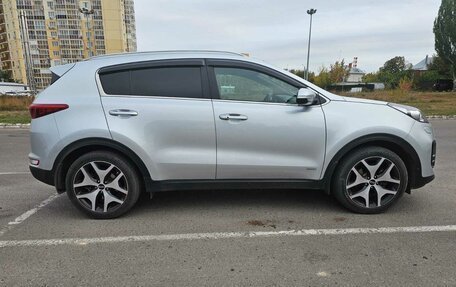 KIA Sportage IV рестайлинг, 2018 год, 2 800 000 рублей, 6 фотография