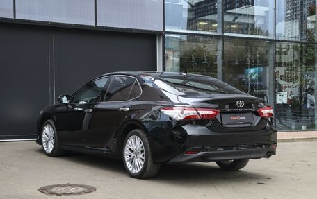 Toyota Camry, 2018 год, 3 200 000 рублей, 6 фотография