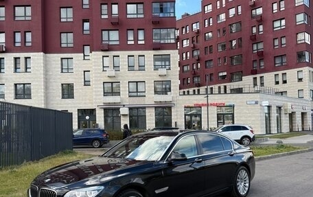 BMW 7 серия, 2014 год, 1 690 000 рублей, 1 фотография