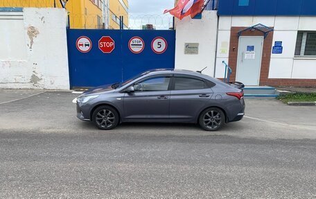 Hyundai Solaris II рестайлинг, 2021 год, 1 525 000 рублей, 3 фотография