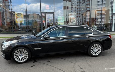 BMW 7 серия, 2014 год, 1 690 000 рублей, 14 фотография