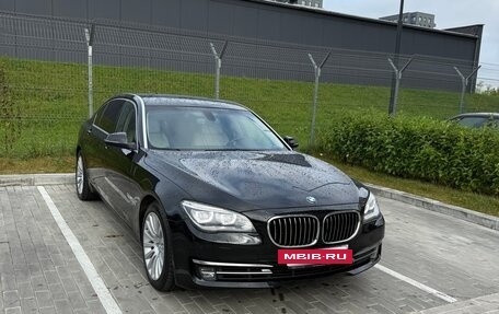 BMW 7 серия, 2014 год, 1 690 000 рублей, 7 фотография