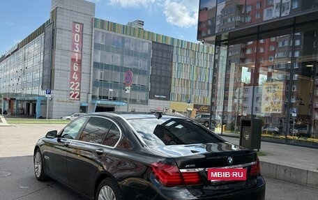 BMW 7 серия, 2014 год, 1 690 000 рублей, 17 фотография
