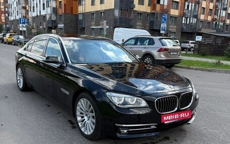 BMW 7 серия, 2014 год, 1 690 000 рублей, 18 фотография