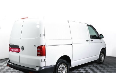 Volkswagen Transporter T6 рестайлинг, 2018 год, 1 997 000 рублей, 5 фотография