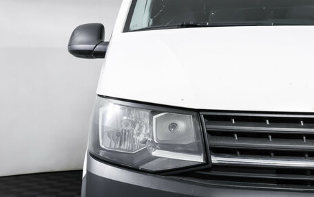 Volkswagen Transporter T6 рестайлинг, 2018 год, 1 997 000 рублей, 17 фотография