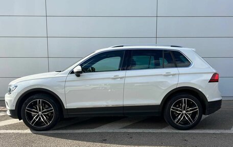 Volkswagen Tiguan II, 2018 год, 2 244 000 рублей, 11 фотография