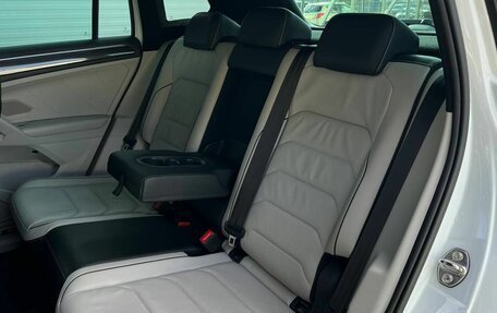 Volkswagen Tiguan II, 2018 год, 2 244 000 рублей, 25 фотография