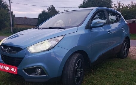 Hyundai ix35 I рестайлинг, 2012 год, 1 000 000 рублей, 3 фотография