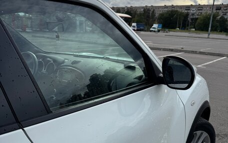 Nissan Juke II, 2014 год, 860 000 рублей, 11 фотография