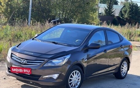 Hyundai Solaris II рестайлинг, 2016 год, 530 000 рублей, 3 фотография