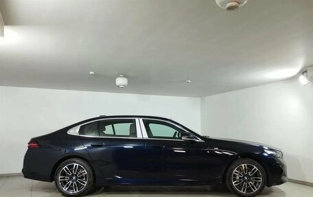 BMW 5 серия, 2024 год, 9 100 000 рублей, 5 фотография