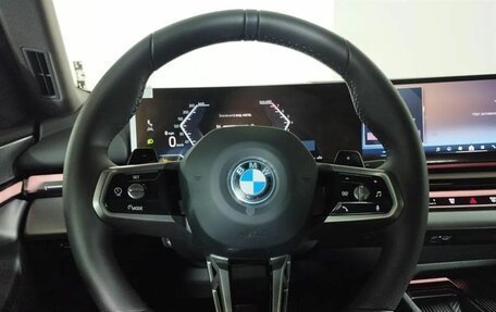 BMW 5 серия, 2024 год, 9 100 000 рублей, 17 фотография