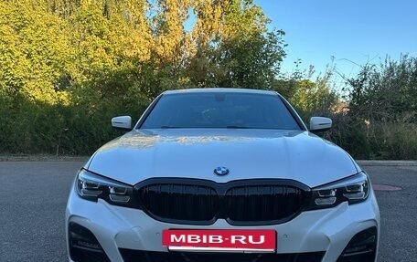 BMW 3 серия, 2019 год, 2 850 000 рублей, 2 фотография