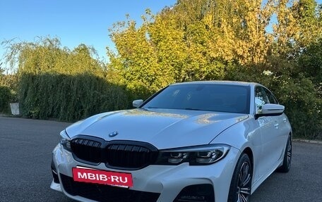 BMW 3 серия, 2019 год, 2 850 000 рублей, 6 фотография