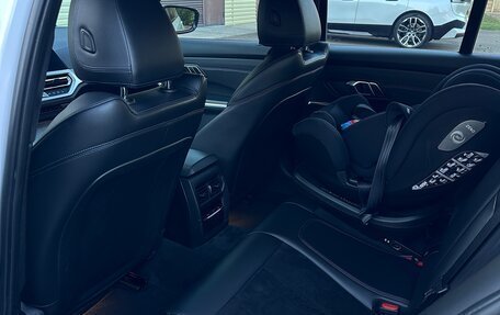 BMW 3 серия, 2019 год, 2 850 000 рублей, 15 фотография