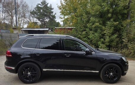 Volkswagen Touareg III, 2015 год, 2 200 000 рублей, 1 фотография