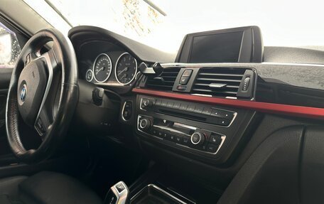 BMW 3 серия, 2013 год, 1 980 000 рублей, 13 фотография