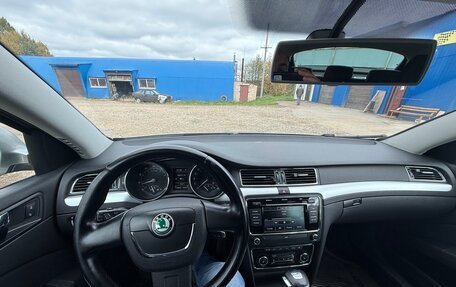 Skoda Superb III рестайлинг, 2010 год, 850 000 рублей, 6 фотография