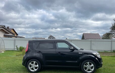 KIA Soul II рестайлинг, 2014 год, 1 200 000 рублей, 3 фотография