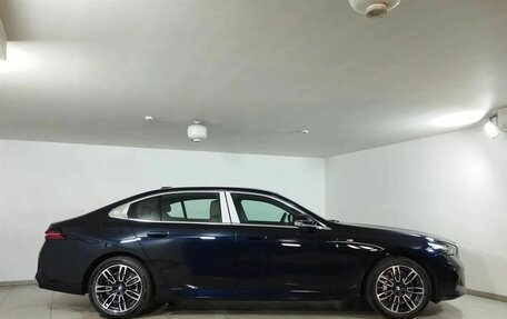 BMW 5 серия, 2024 год, 8 881 000 рублей, 5 фотография