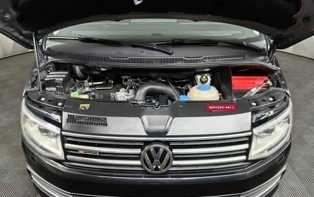 Volkswagen Multivan T6 рестайлинг, 2015 год, 3 493 000 рублей, 16 фотография