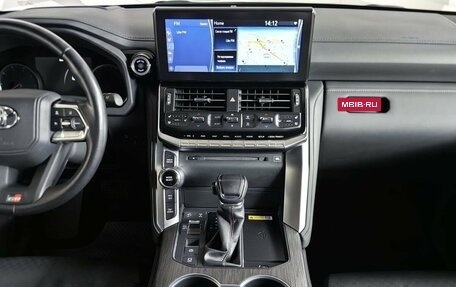 Toyota Land Cruiser, 2021 год, 8 300 000 рублей, 11 фотография