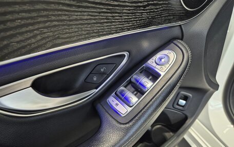 Mercedes-Benz C-Класс, 2018 год, 2 590 000 рублей, 22 фотография