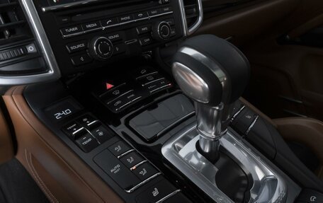 Porsche Cayenne III, 2016 год, 4 444 000 рублей, 12 фотография