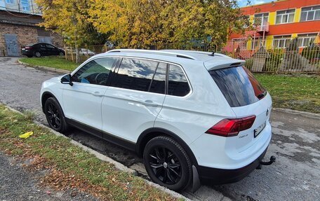 Volkswagen Tiguan II, 2019 год, 3 000 000 рублей, 3 фотография
