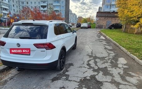 Volkswagen Tiguan II, 2019 год, 3 000 000 рублей, 4 фотография