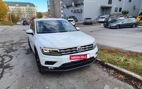 Volkswagen Tiguan II, 2019 год, 3 000 000 рублей, 2 фотография