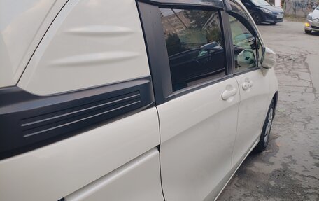 Honda Freed I, 2012 год, 1 300 000 рублей, 4 фотография