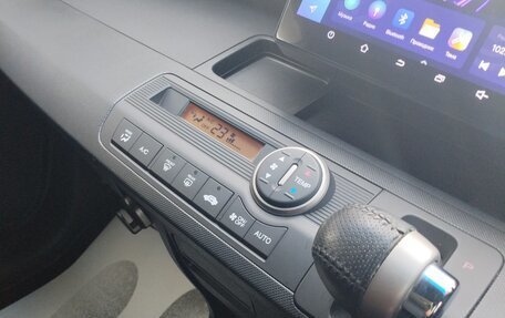 Honda Freed I, 2012 год, 1 300 000 рублей, 12 фотография