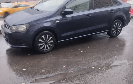 Volkswagen Polo VI (EU Market), 2012 год, 630 000 рублей, 2 фотография
